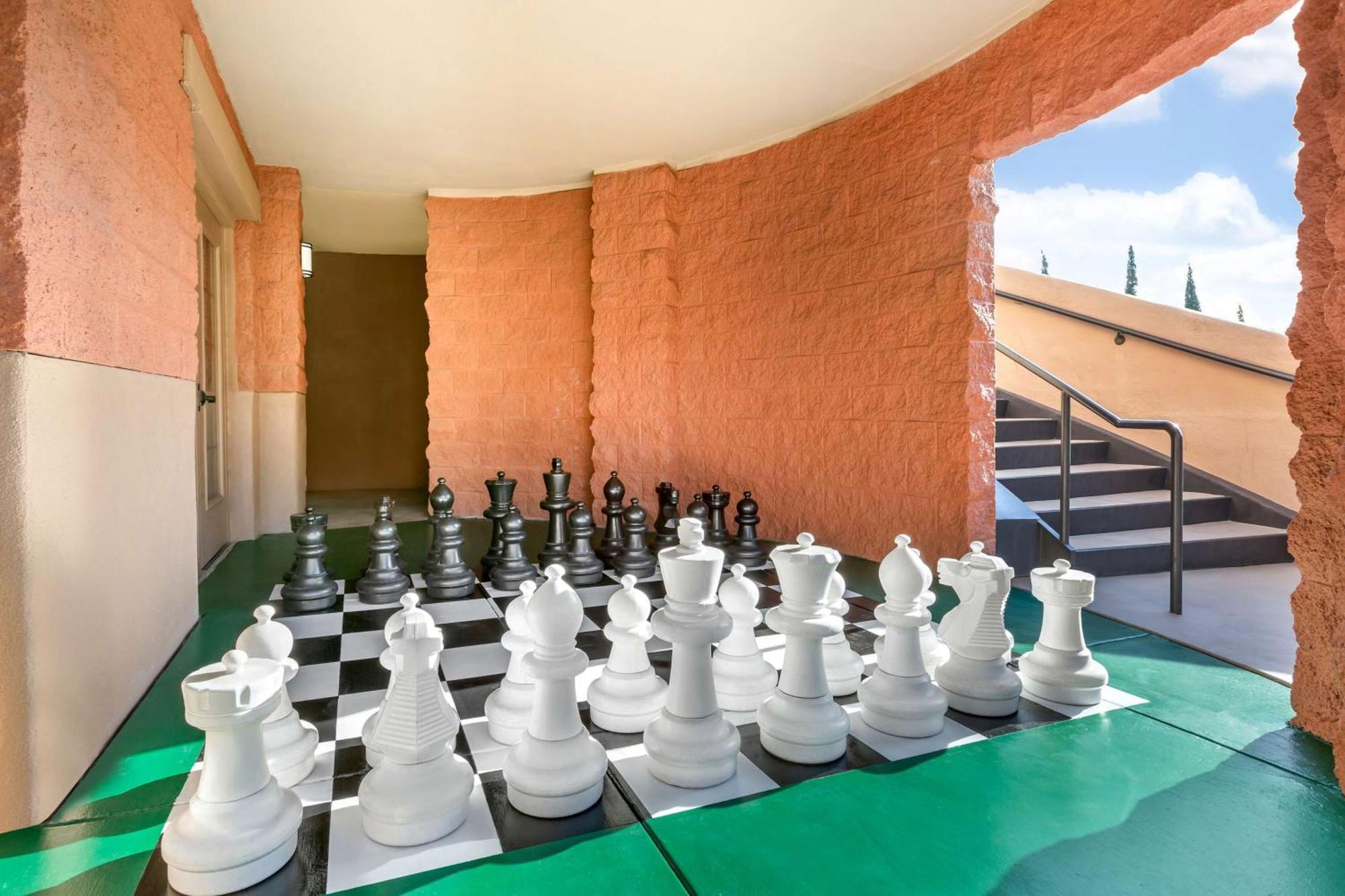 Hilton Vacation Club Varsity Club Tucson Exteriör bild